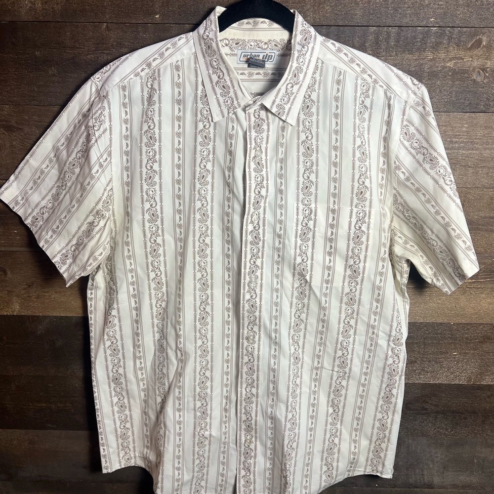 Large Vintage Men’s Button Up Urban Pipeline Patterned Shirt